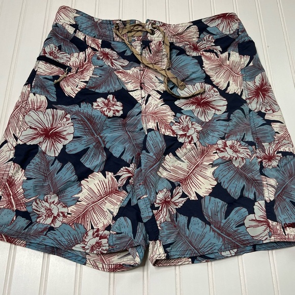 Patagonia Board Shorts Mens 30 Swim Trunks Drawstring Unlined 494 - Picture 1 of 4
